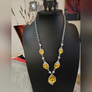 Elegant Silver and Gold Necklace